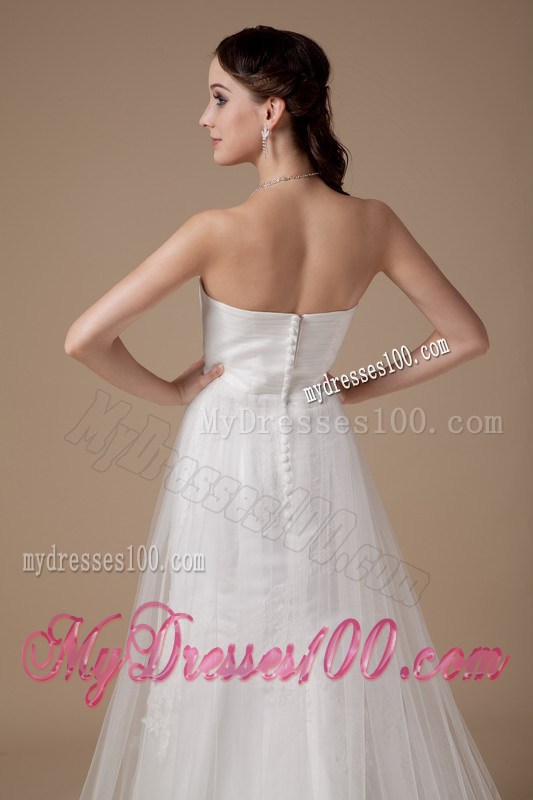 Brush Train Strapless White Wedding Dress with Lace Appliques