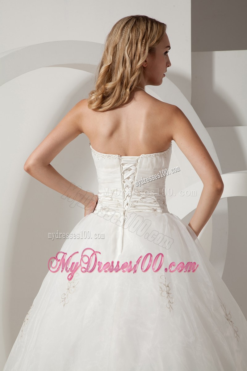 Pretty Ball Gown Strapless Embroidery and Beading Bridal Gown