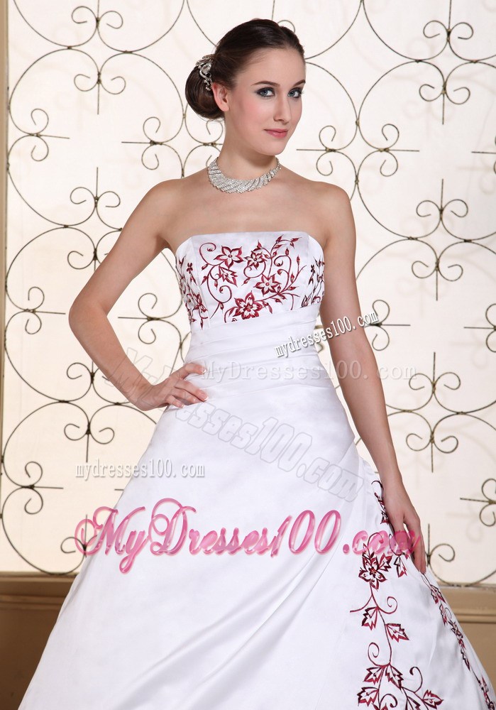 Sweep Train Wedding Dress in White with Red Floral Embroideries