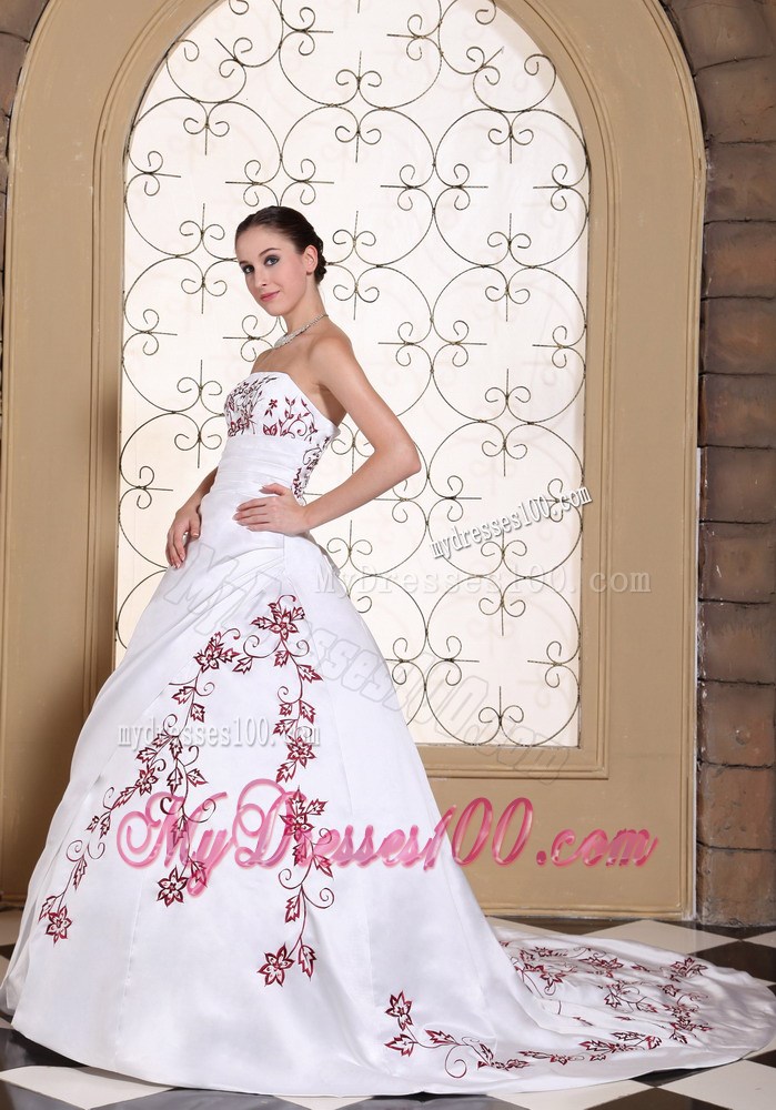 Sweep Train Wedding Dress in White with Red Floral Embroideries