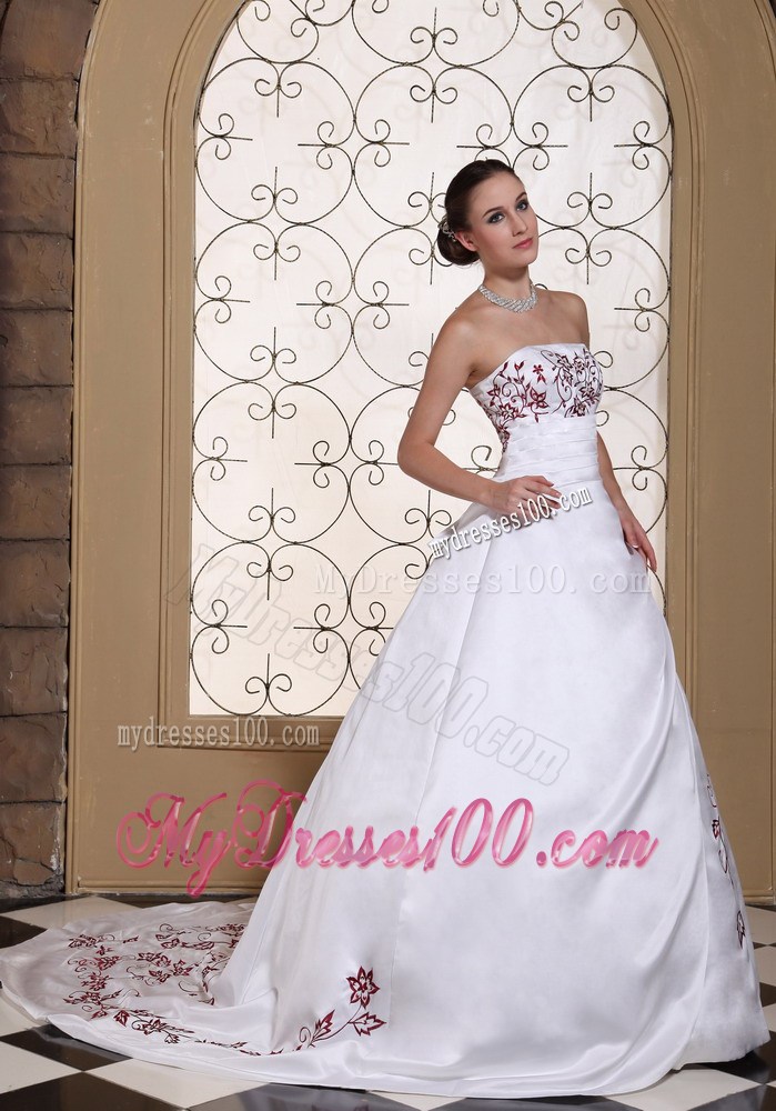 Sweep Train Wedding Dress in White with Red Floral Embroideries