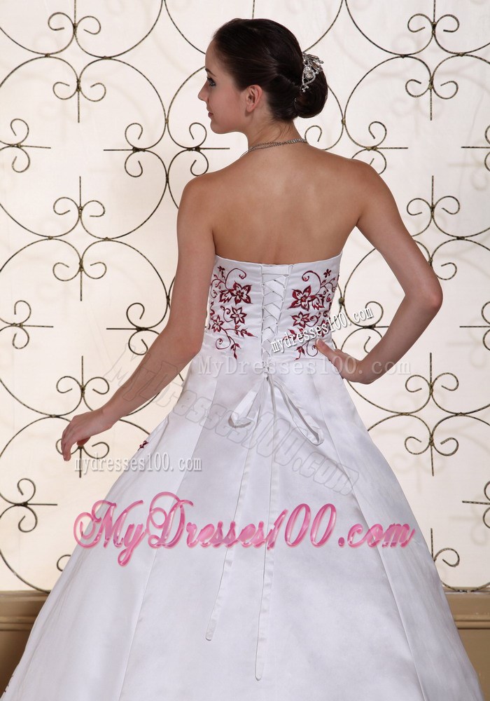 Sweep Train Wedding Dress in White with Red Floral Embroideries