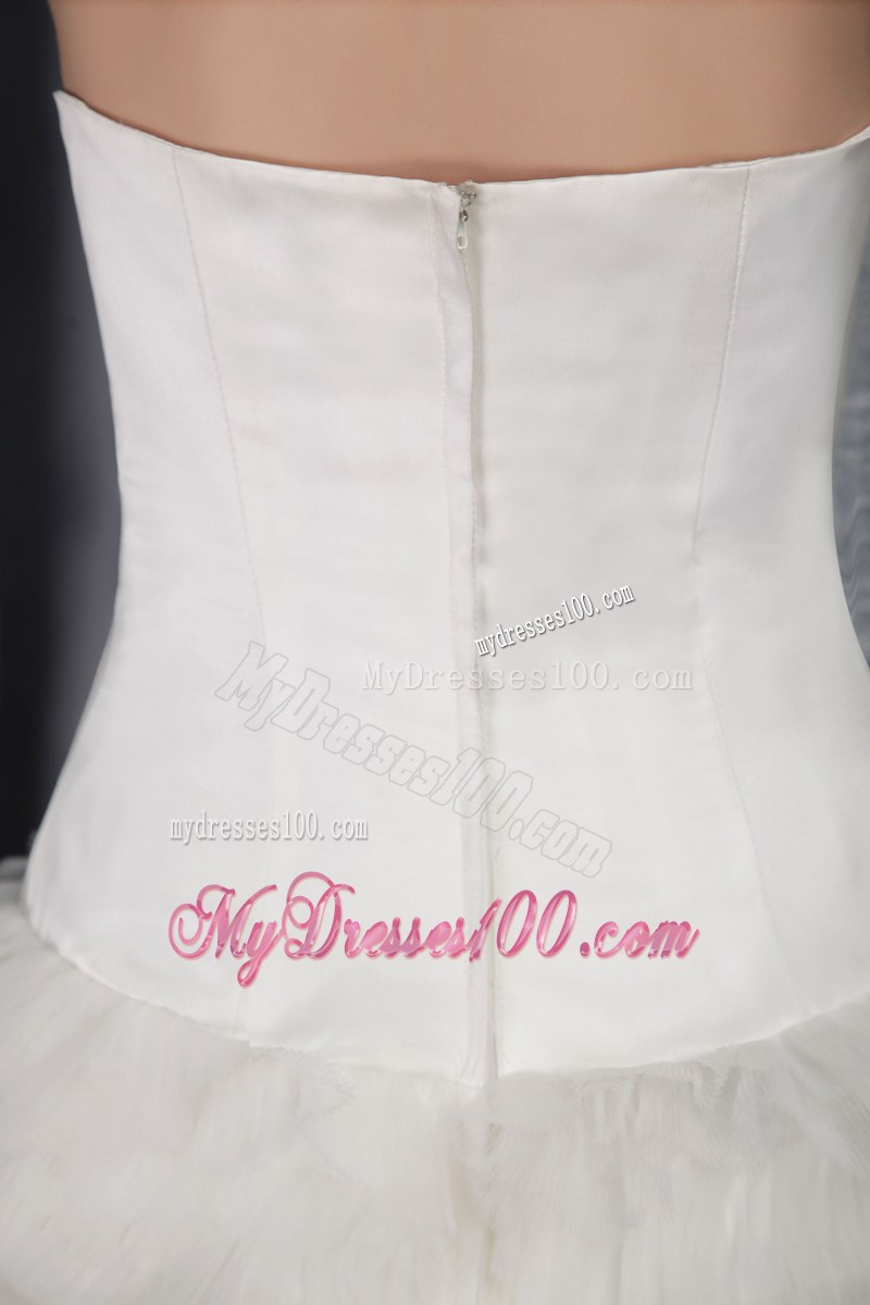 Romantic Sweetheart Strapless Sweep Train Zipper-up White Wedding Gown