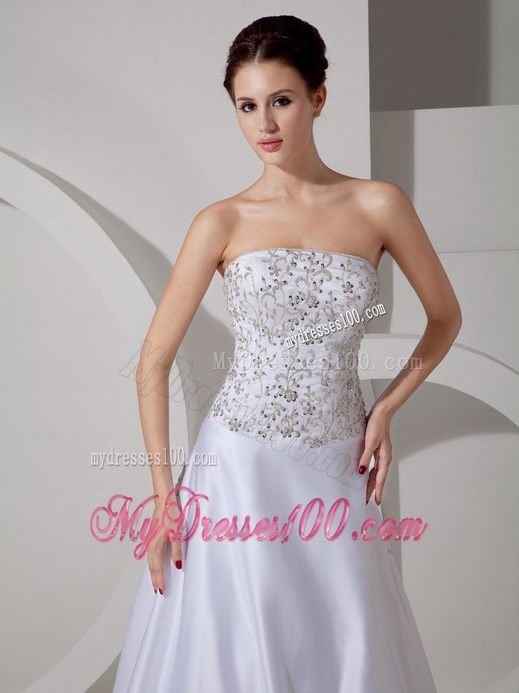 Beading Embroidery Sweep Train Wedding Dresses with 3 4 Sleeves Jacket