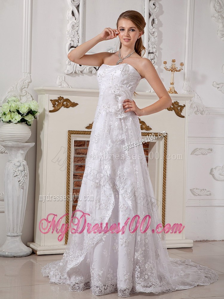 Handle Flowers and Lace Flowers Decorated Brush Train Bridal Dresses