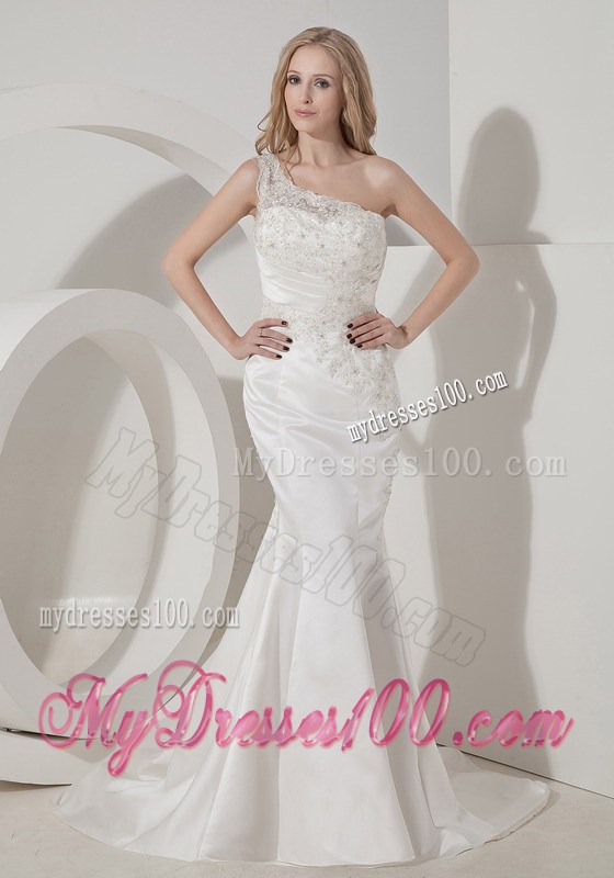 Lace Flowers Single Shoulder Beading Trumpet Brush Train Wedding Gowns