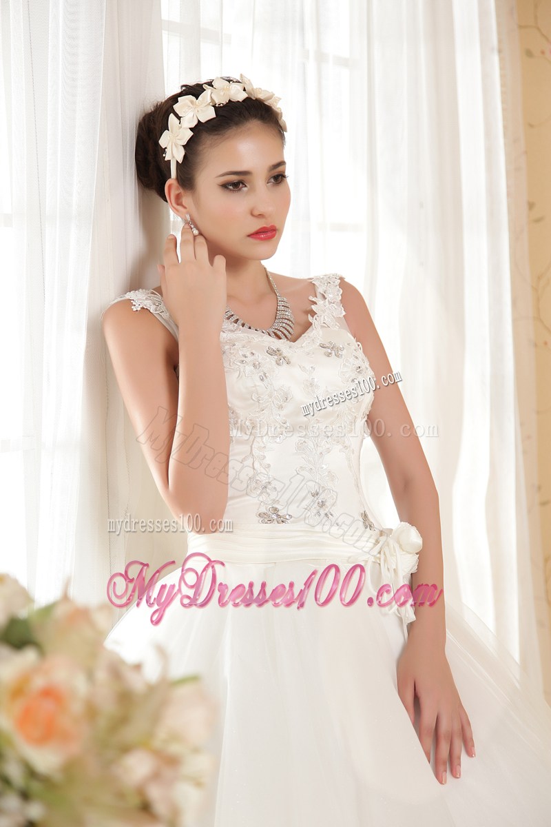 Pretty Straps Appliques Floor Length Lace-up Back White Wedding Gown
