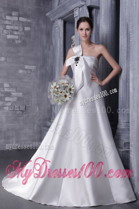 Strapless Ruffles Beaded and Bowknot White Wedding Gown Chapel Train