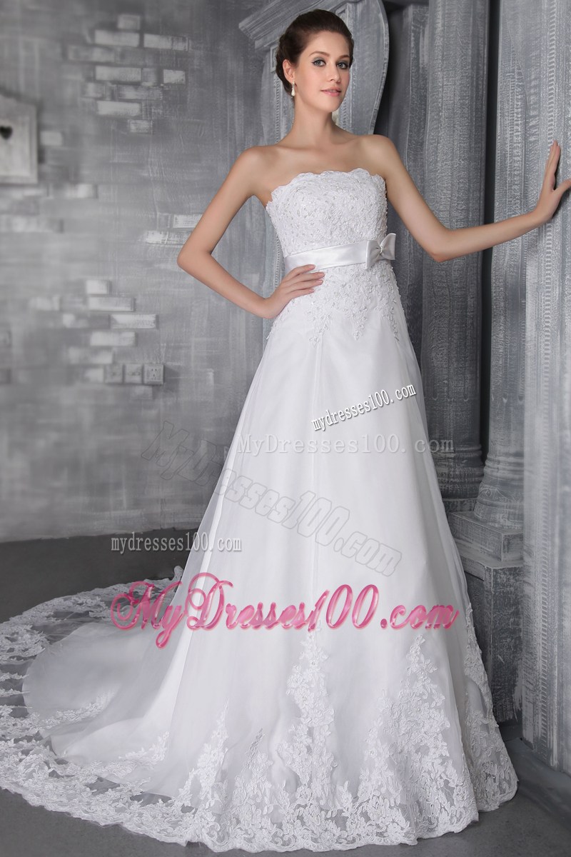 Lace Hem Bowknot Strapless White Wedding Gown Lace-up Back