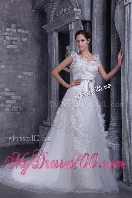 Straps Bowknot Lace Decorate White Wedding Gown with Back Out