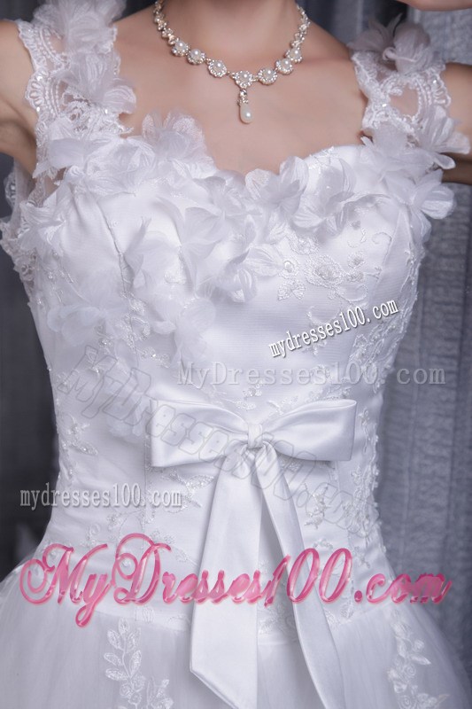 Straps Bowknot Lace Decorate White Wedding Gown with Back Out