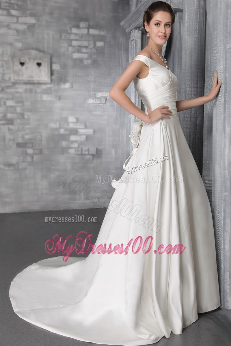 Off-the-shoulder Ruche White Wedding Gown with Handmade Flowers on Back