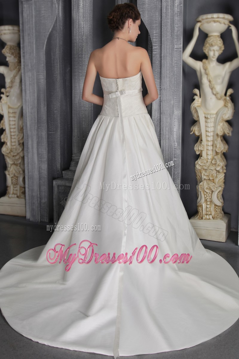 Ruffles Beaded White Wedding Gown Lace Decoration in the Mainstream