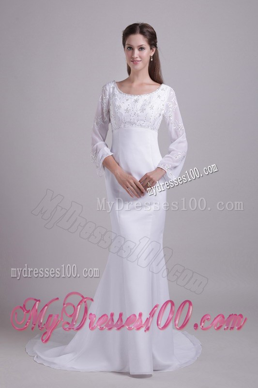 Long Sleeve Mermaid Embroidery Wedding Gown in White Scoop Neckline