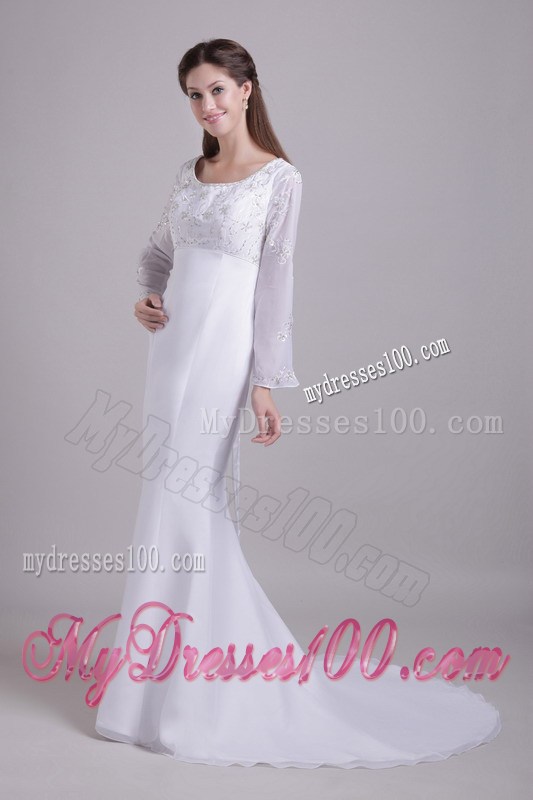Long Sleeve Mermaid Embroidery Wedding Gown in White Scoop Neckline