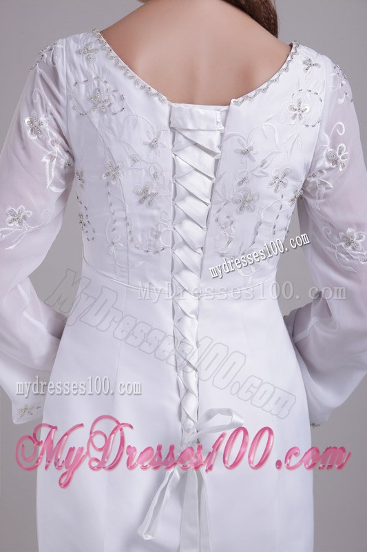 Long Sleeve Mermaid Embroidery Wedding Gown in White Scoop Neckline