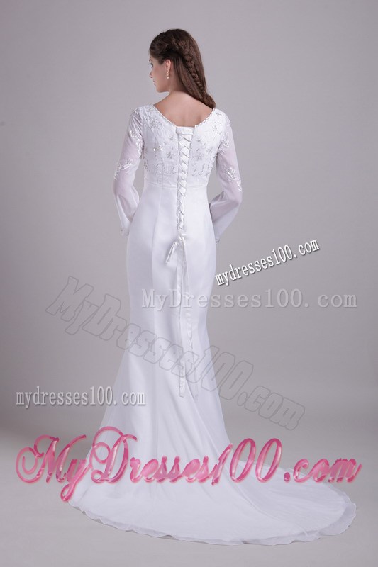 Long Sleeve Mermaid Embroidery Wedding Gown in White Scoop Neckline