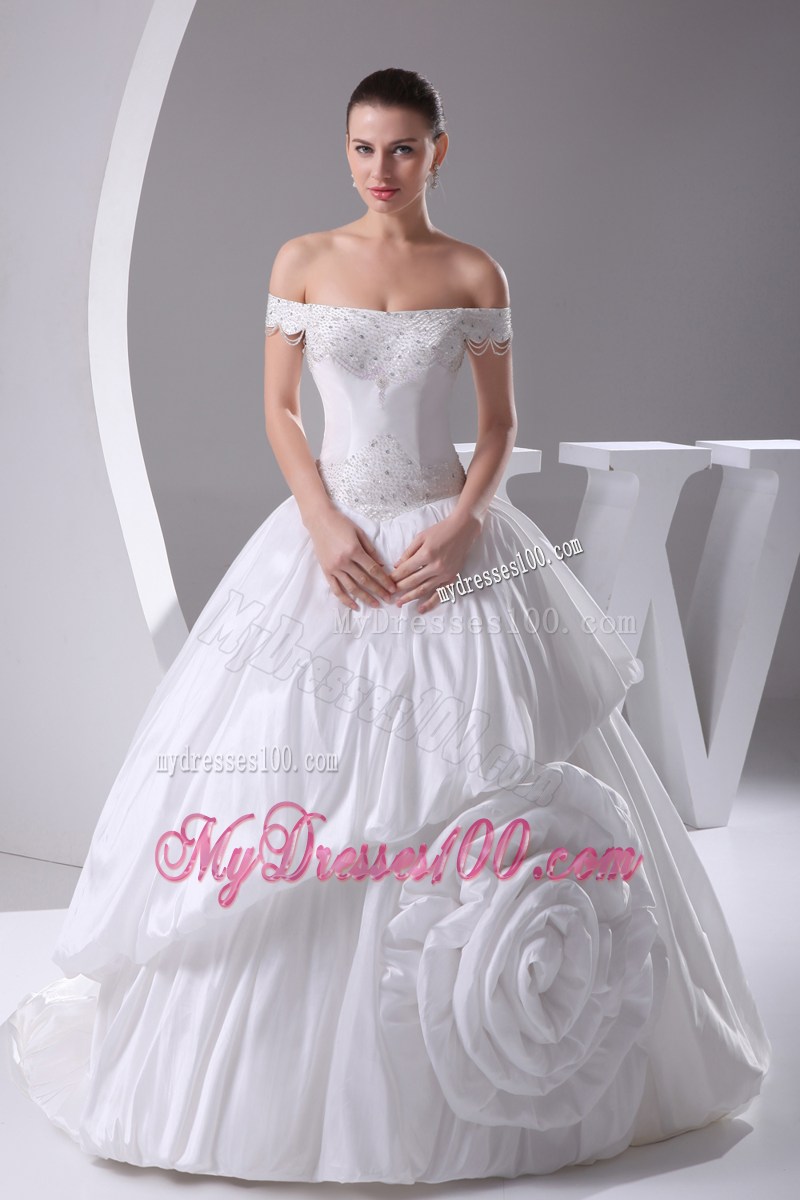 Off The Shoulder Court Train Wedding Bridal Gowns with A Big Rolling Flower