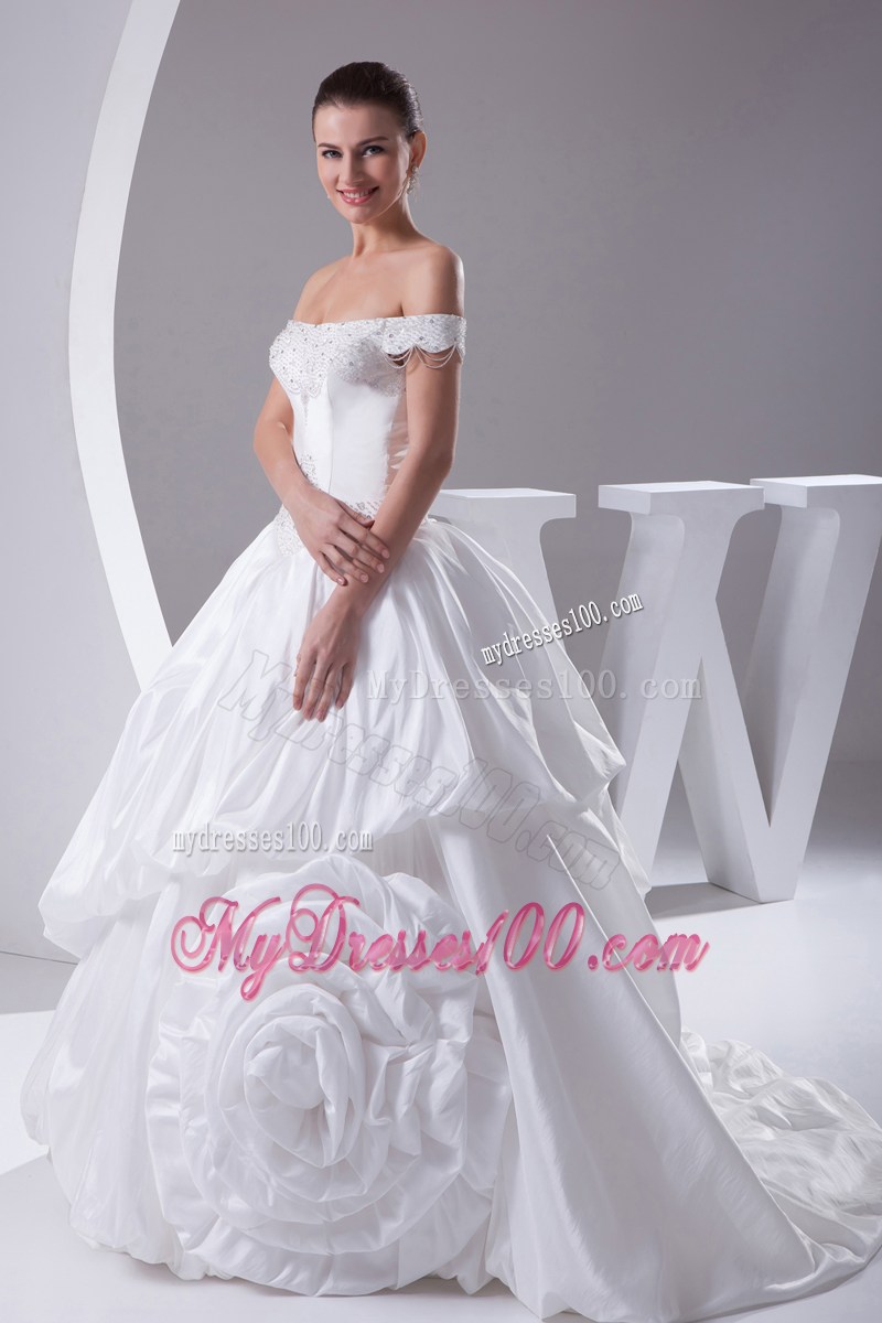 Off The Shoulder Court Train Wedding Bridal Gowns with A Big Rolling Flower