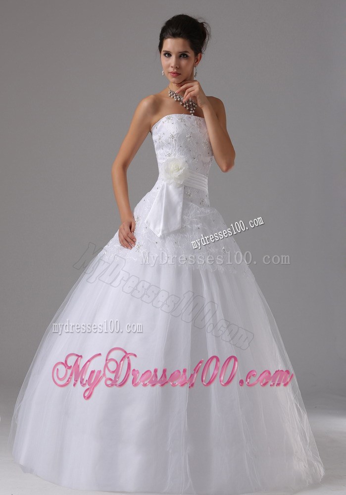 Lace Flowers Strapless Dress for Brides with Ruched Handle Flowers Sash