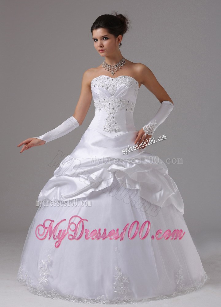 Pick-ups and Jewelries Dress for Wedding with Lace Hemline For Woman