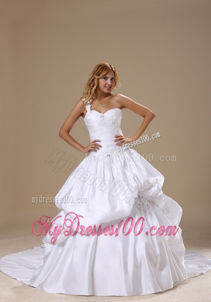 Chapel Train Taffeta Ball Gown Appliques one Shoulder Wedding Gown