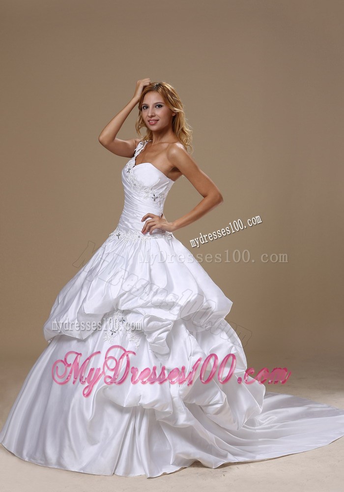 Chapel Train Taffeta Ball Gown Appliques one Shoulder Wedding Gown