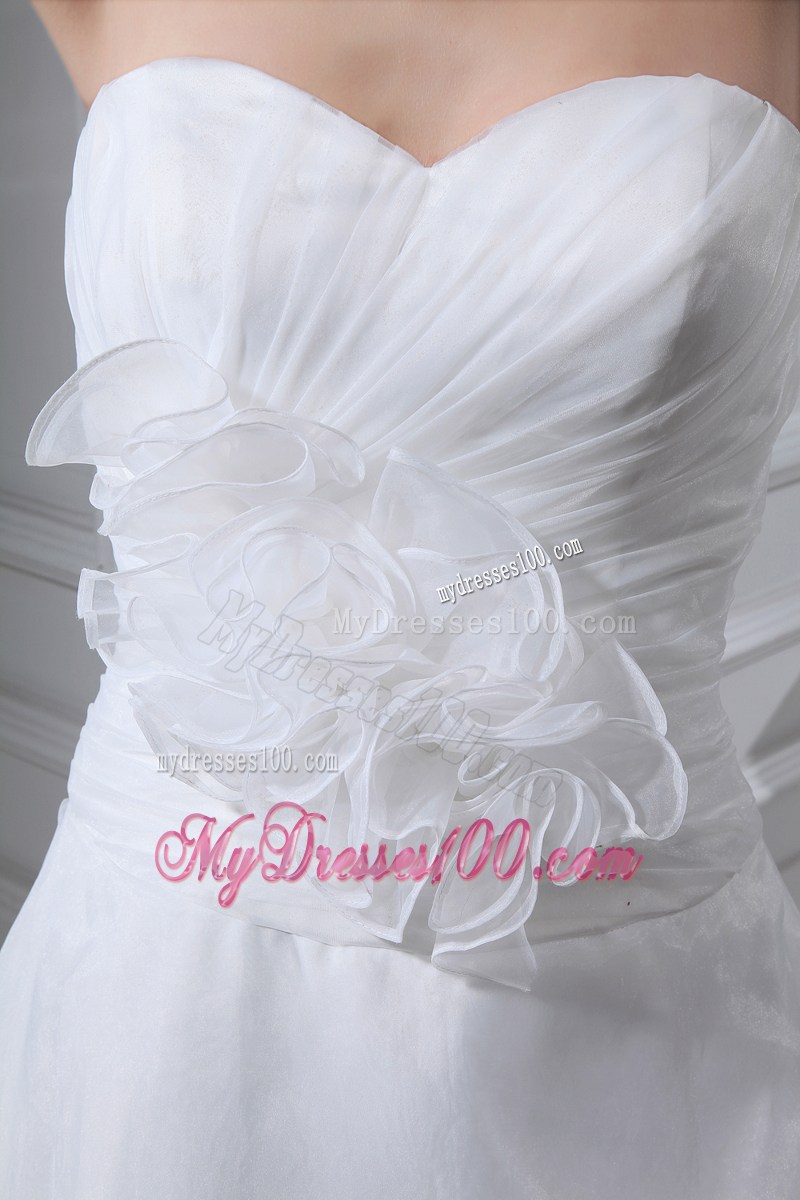 Sweetheart Puffy Wedding Gowns with Ruffles and Hand Made Flowers Sash