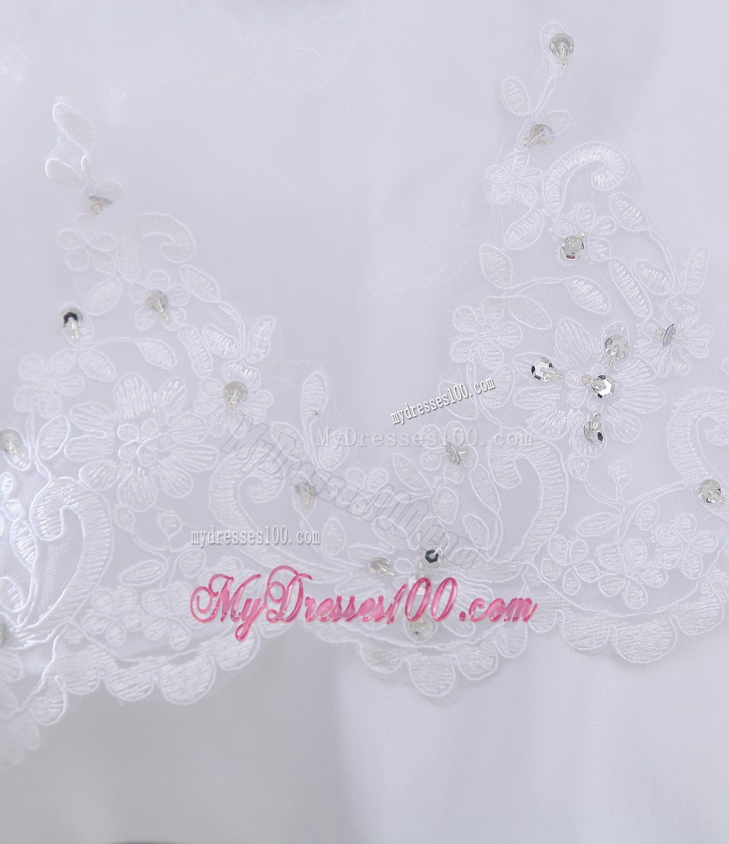 Diamonds and Beadings Decorated Pick-ups Bridal Gowns with Lace Edge