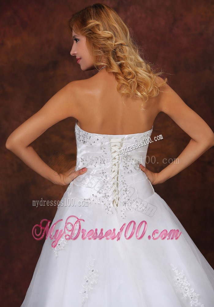 Diamonds and Lace Flowers Decorated Wedding Gown with Brush train