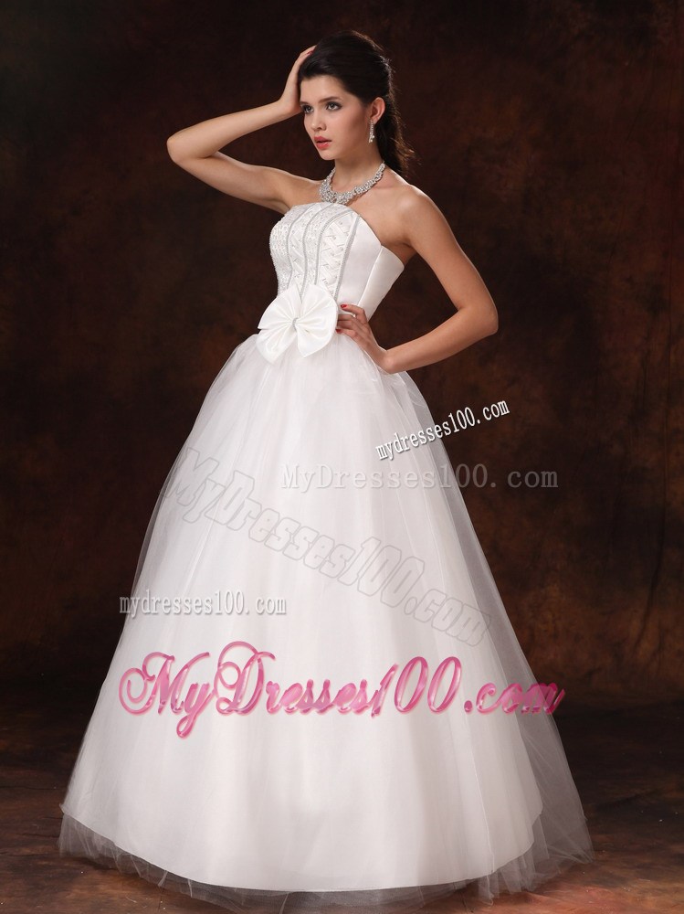 Diamonds and Bowknot Decorated Puffy Bridal Gown For Woman