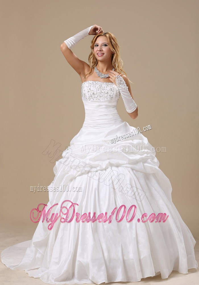 Ruching Diamonds and Pick-ups Decorated Wedding Dress with Sweep Train