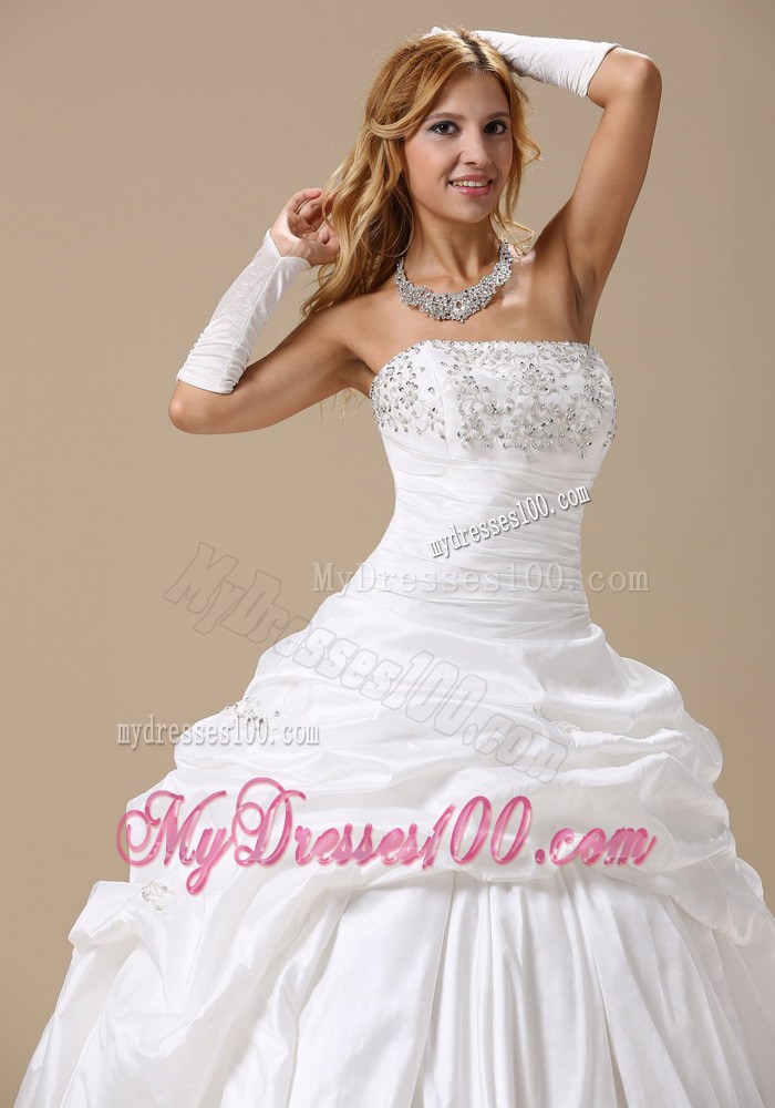 Ruching Diamonds and Pick-ups Decorated Wedding Dress with Sweep Train