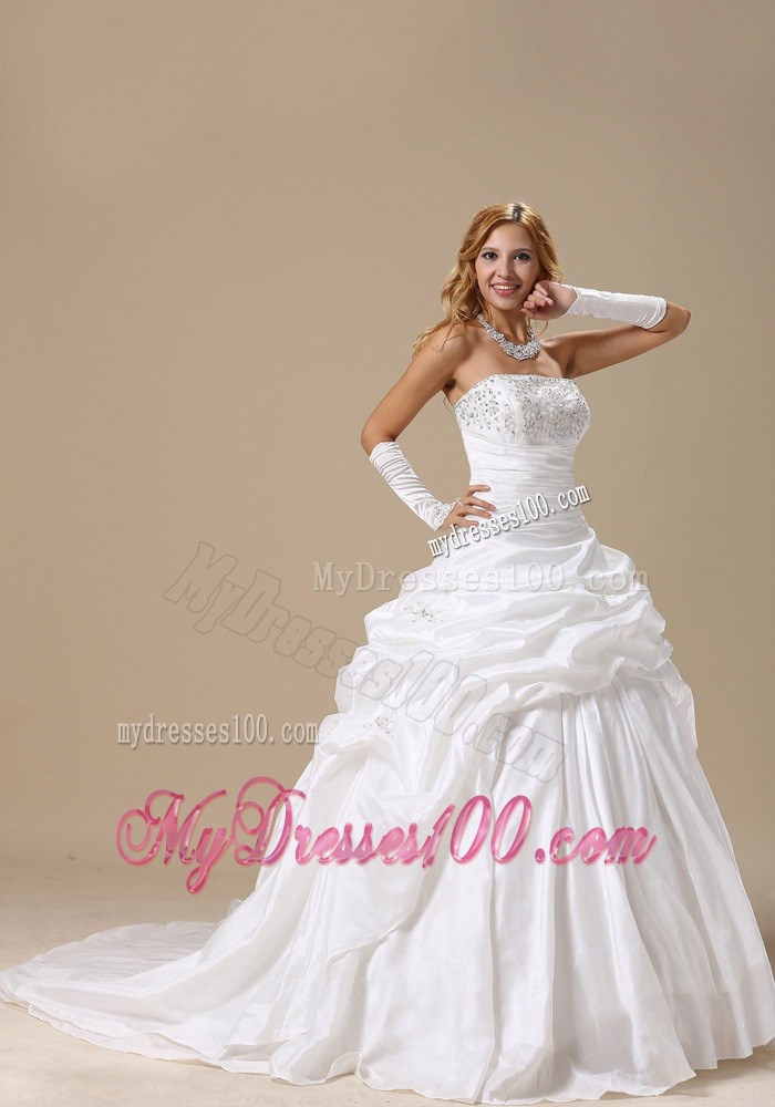 Ruching Diamonds and Pick-ups Decorated Wedding Dress with Sweep Train