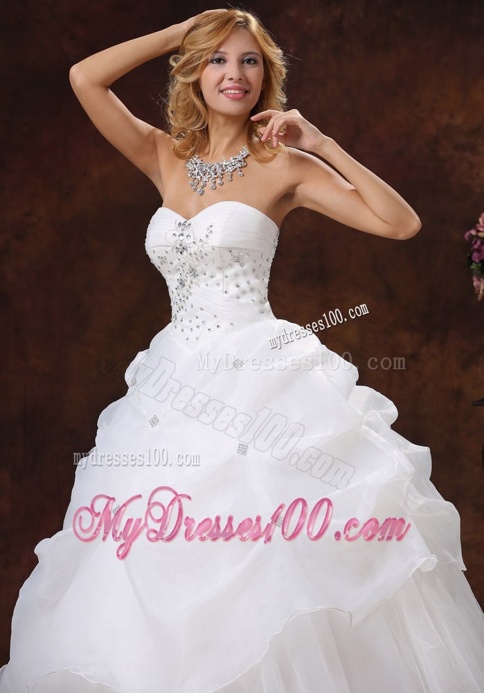 Pick-ups and Diamonds Decorated Lace-up back Bridal Dress for Woman
