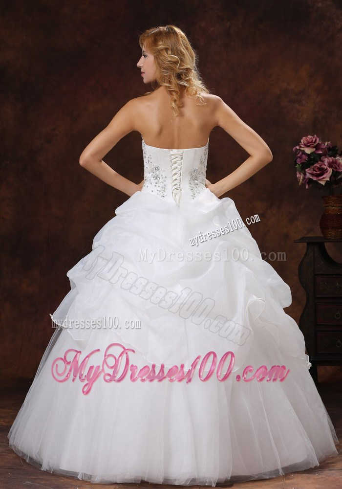 Pick-ups and Diamonds Decorated Lace-up back Bridal Dress for Woman