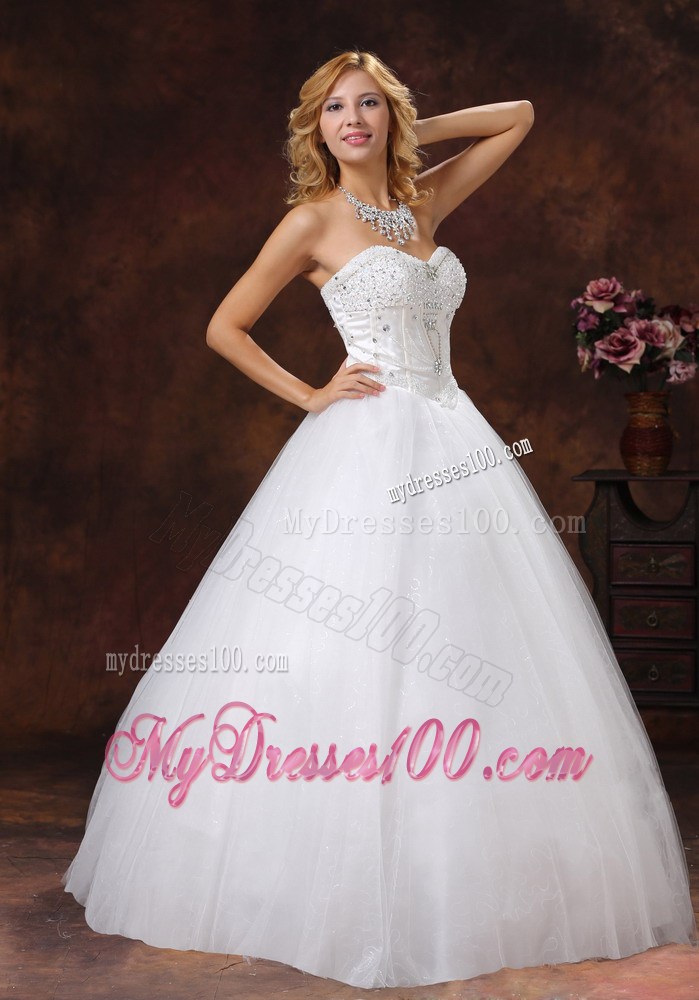 Shining Beadings Decorated Bodice Sweetheart Ball Gown Bridal Dress