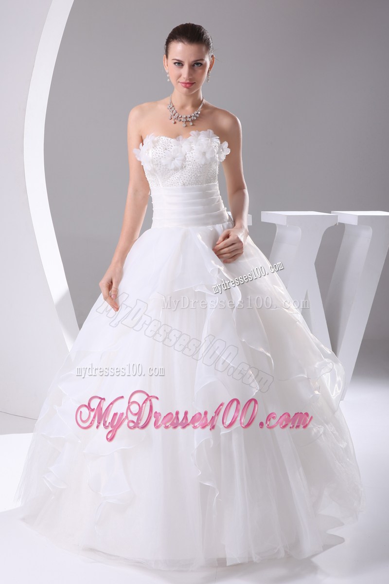 Small Flowers Ruching and Ruffles Decorated Dresses for Wedding in Fashion
