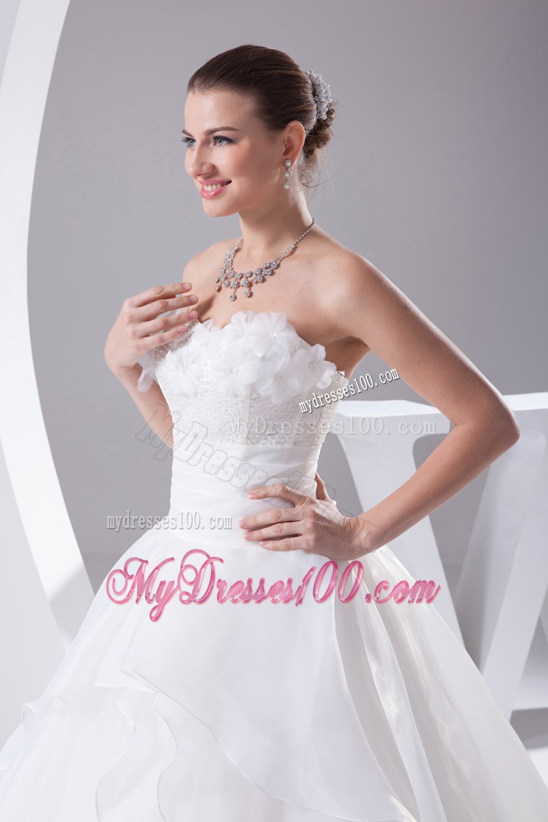 Small Flowers Ruching and Ruffles Decorated Dresses for Wedding in Fashion