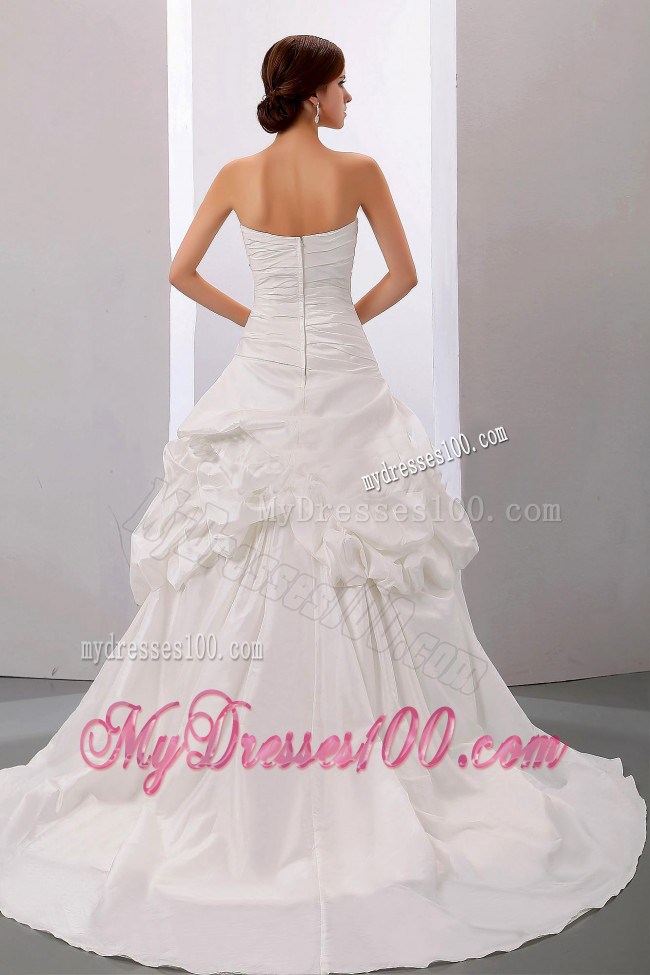 Pick-ups and Beading Accent Taffeta Wedding Gown with Court Train
