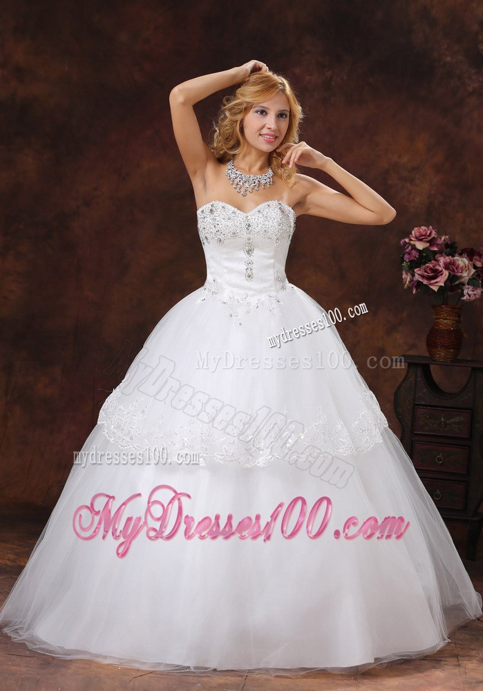Two Layers Sweetheart Bridal Dresses Decorated with Shiny Diamonds