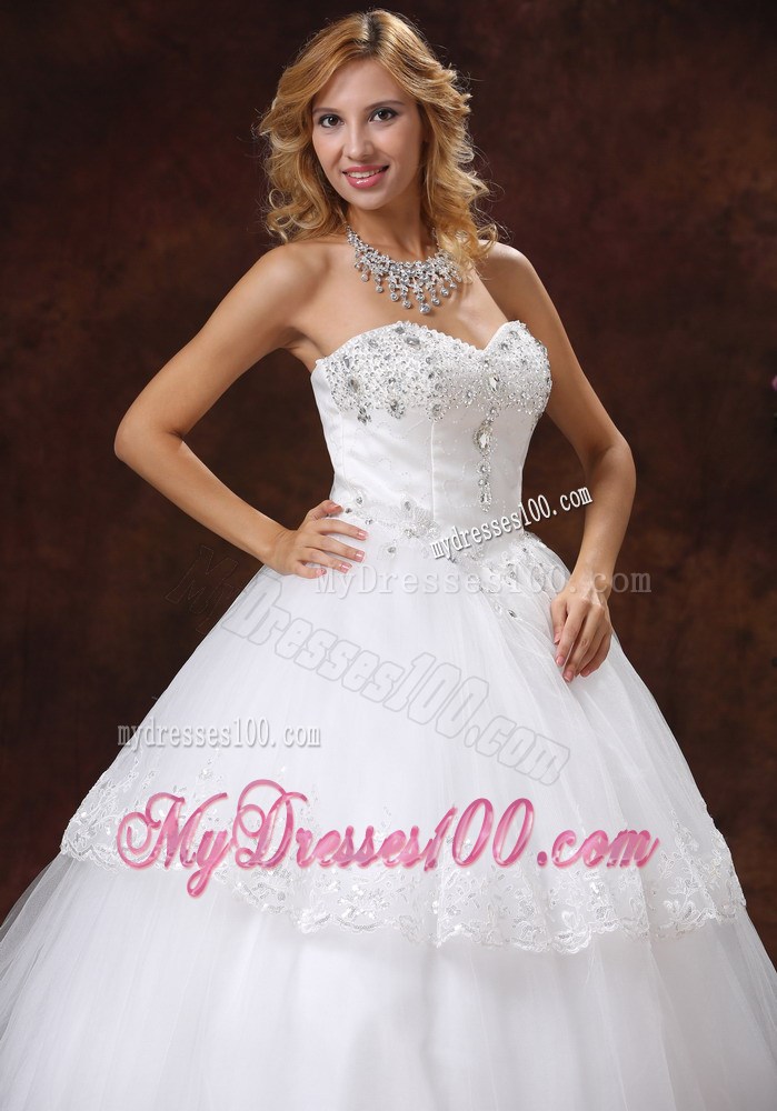 Two Layers Sweetheart Bridal Dresses Decorated with Shiny Diamonds