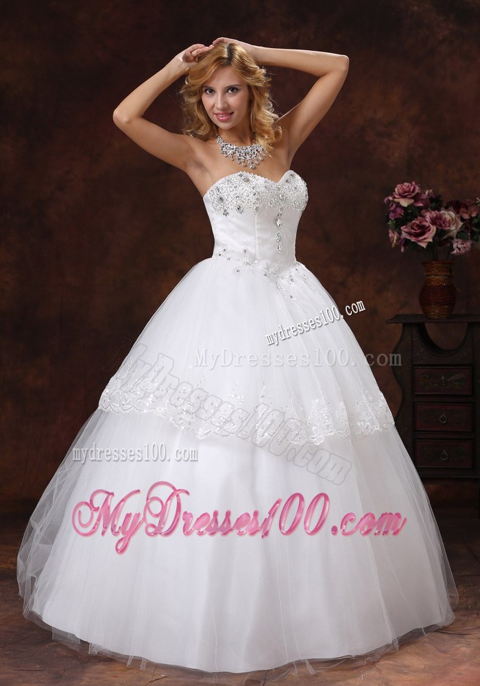 Two Layers Sweetheart Bridal Dresses Decorated with Shiny Diamonds