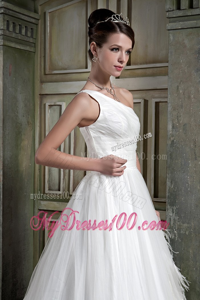 Single Shoulder Ruching Brush Train Wedding Dress Unique From The Feathers