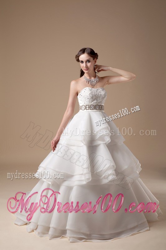 Ruffle Layers Strapless Appliques White Wedding Gown in Fashion