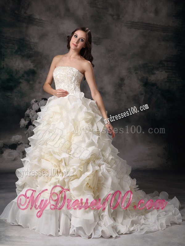 Charming Chapel Train Appliqued Wedding Dresses with Ruffles and Flowers