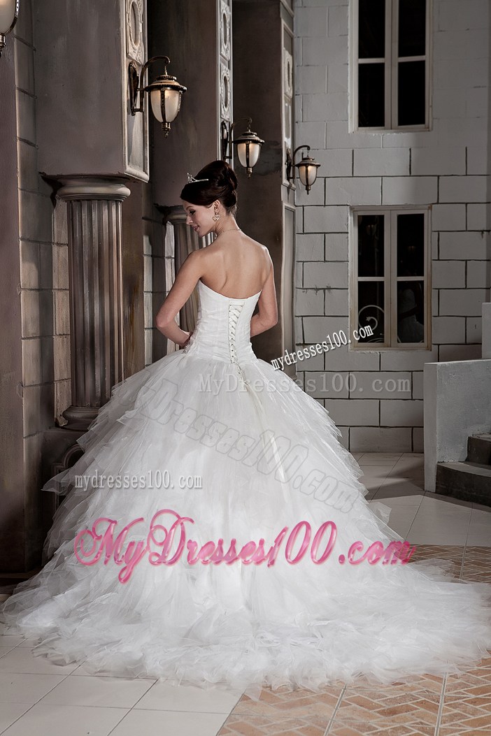 Sweetheart Ruffle-layers Beaded White Bridal Gown with Beading