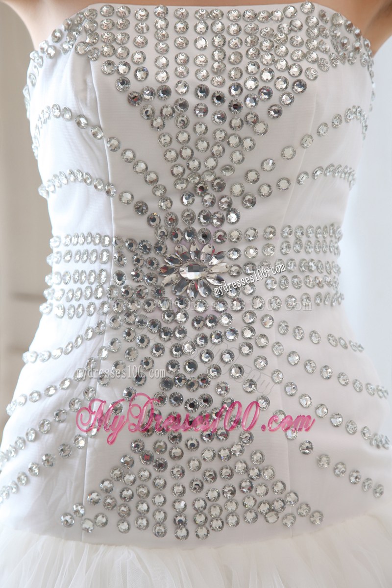 Layers Court Train Wedding Dress Shining with the Shiny Beadings