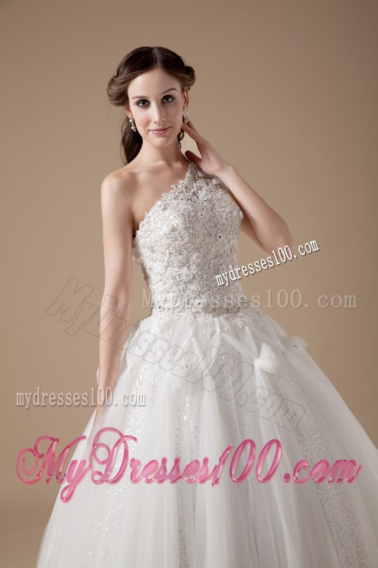 one Shoulder Satin and Tulle Floor-length Wedding Gown with Appliques