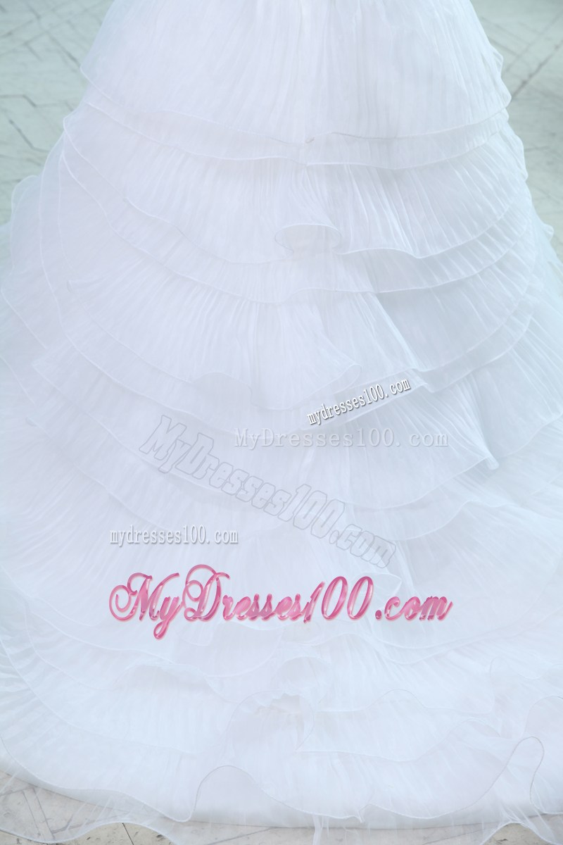 Handle Flowers and Ruche Decorated Ruffled Dresses for Brides with Court Train